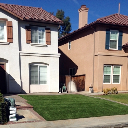 Green Lawn Wauchula, Florida Backyard Deck Ideas, Front Yard Landscaping Ideas