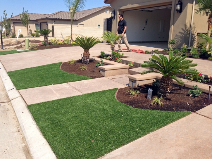 Artificial Lawn The Meadows, Florida Landscape Rock, Front Yard