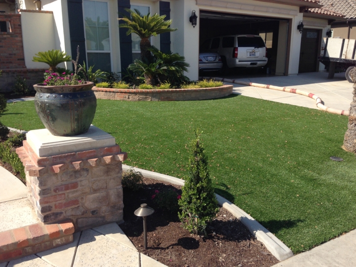 Fake Grass Indialantic, Florida Lawns, Front Yard