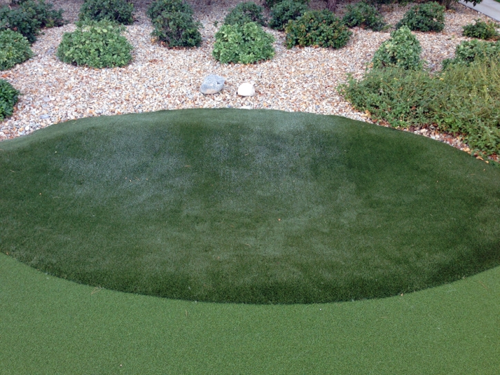 Installing Artificial Grass Vero Beach South, Florida Best Indoor Putting Green